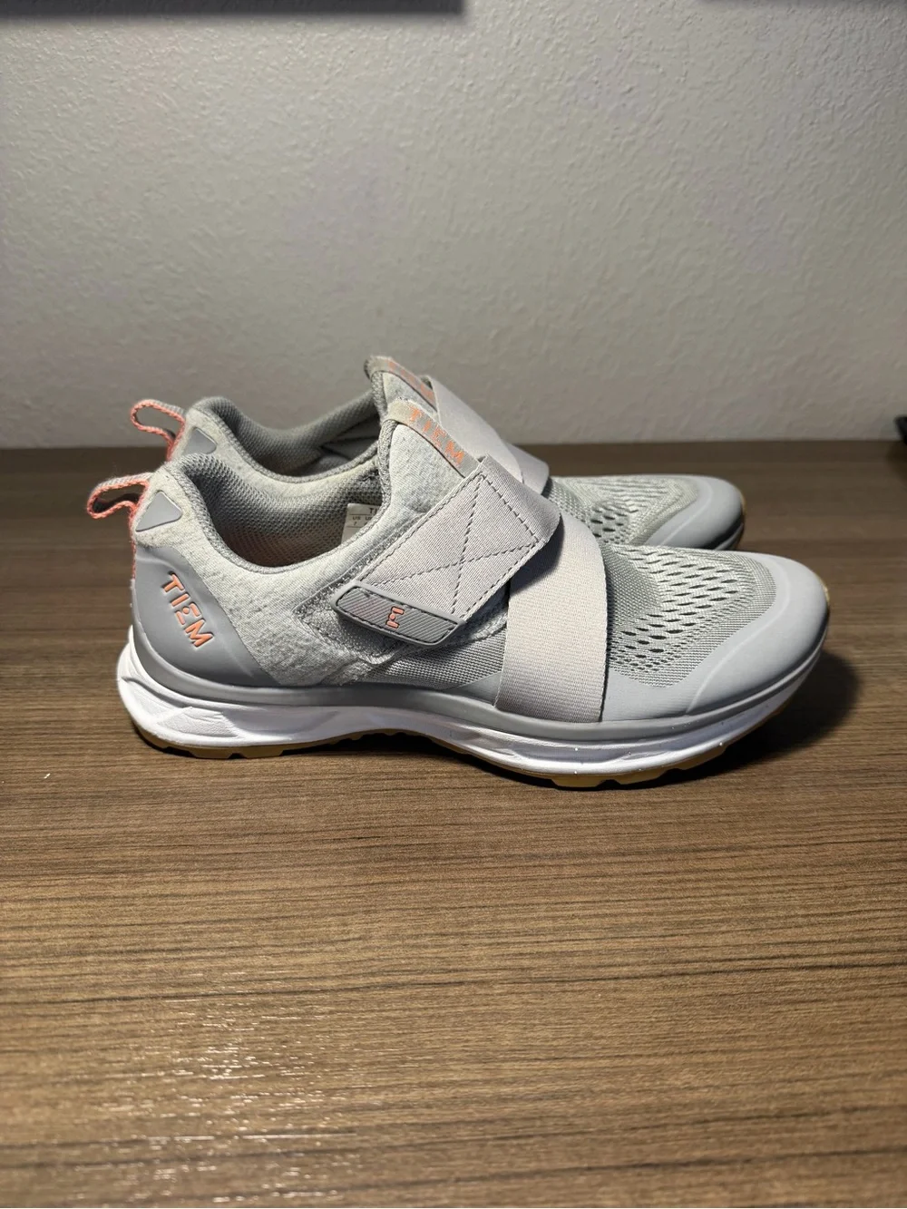 Tiem Slipstream Cycling Shoes Gray Bicycle Spin Indoor size 7